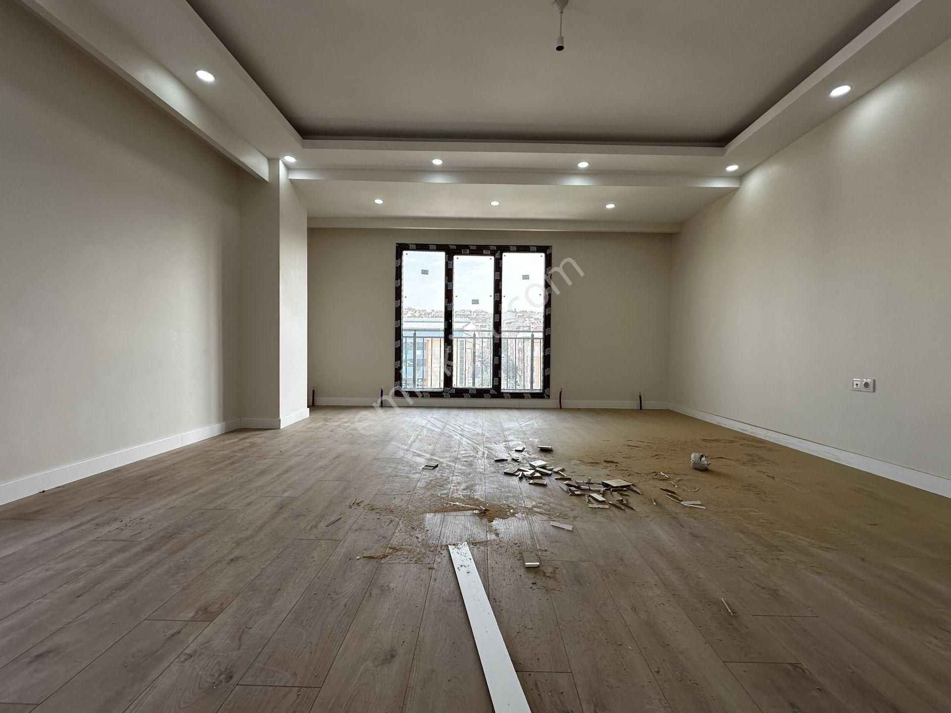 Next House'dan Siyavuşpaşada K.otoparklı 3+1 135m2, Fırsat Daire - Görsel 4