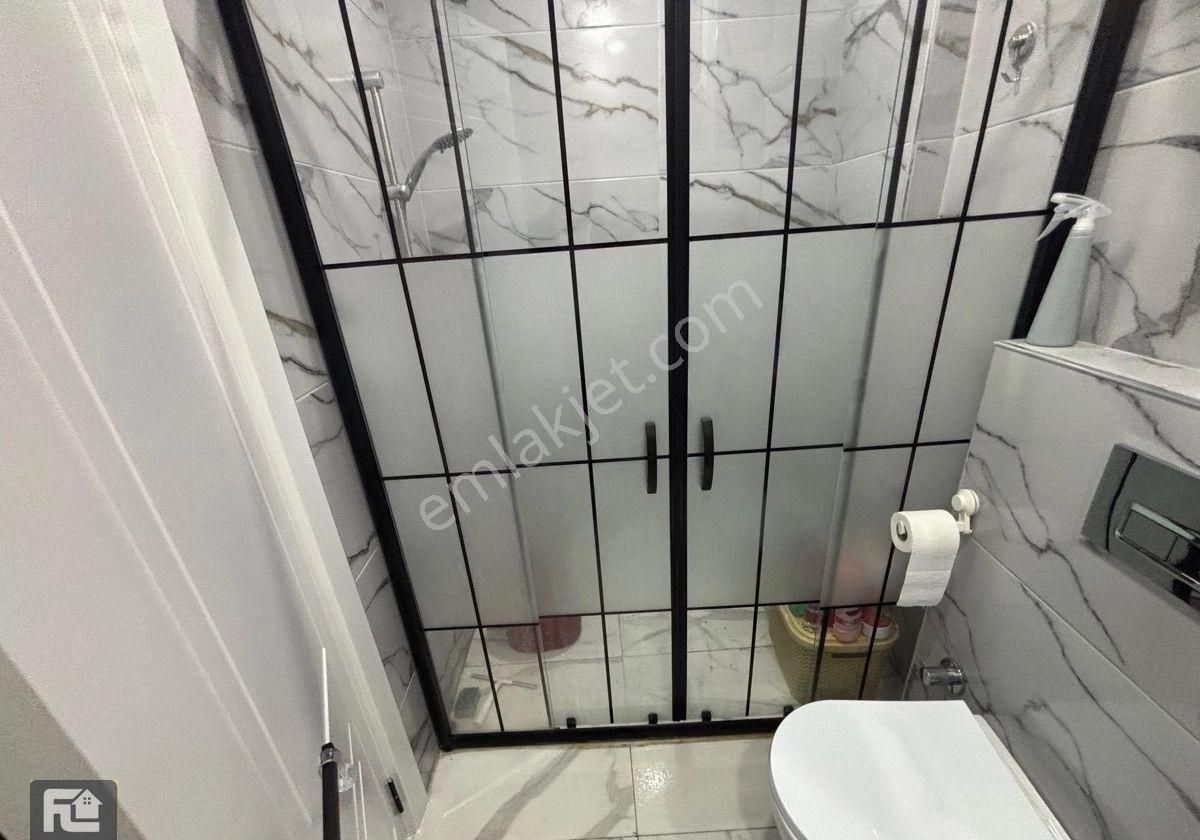 F-l Emlaktan Ünalan Metro Metrobüs Emaar Avm Libadiye Yakını 1+1 Yeni - Görsel 11