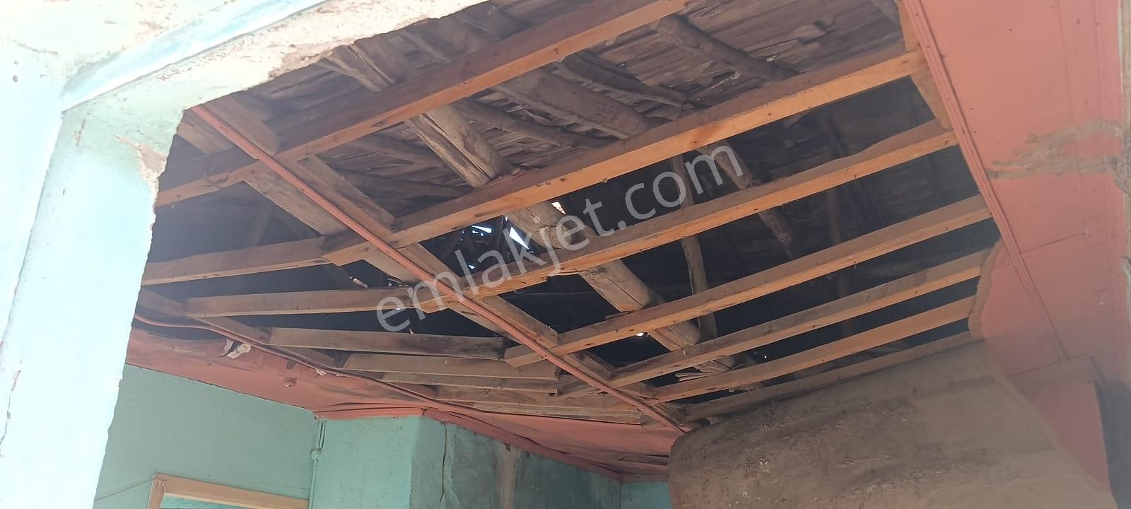 Termal Tatil Köyü Bayındır Ergenli'de Muhteşem Müstakil Ev - Görsel 16