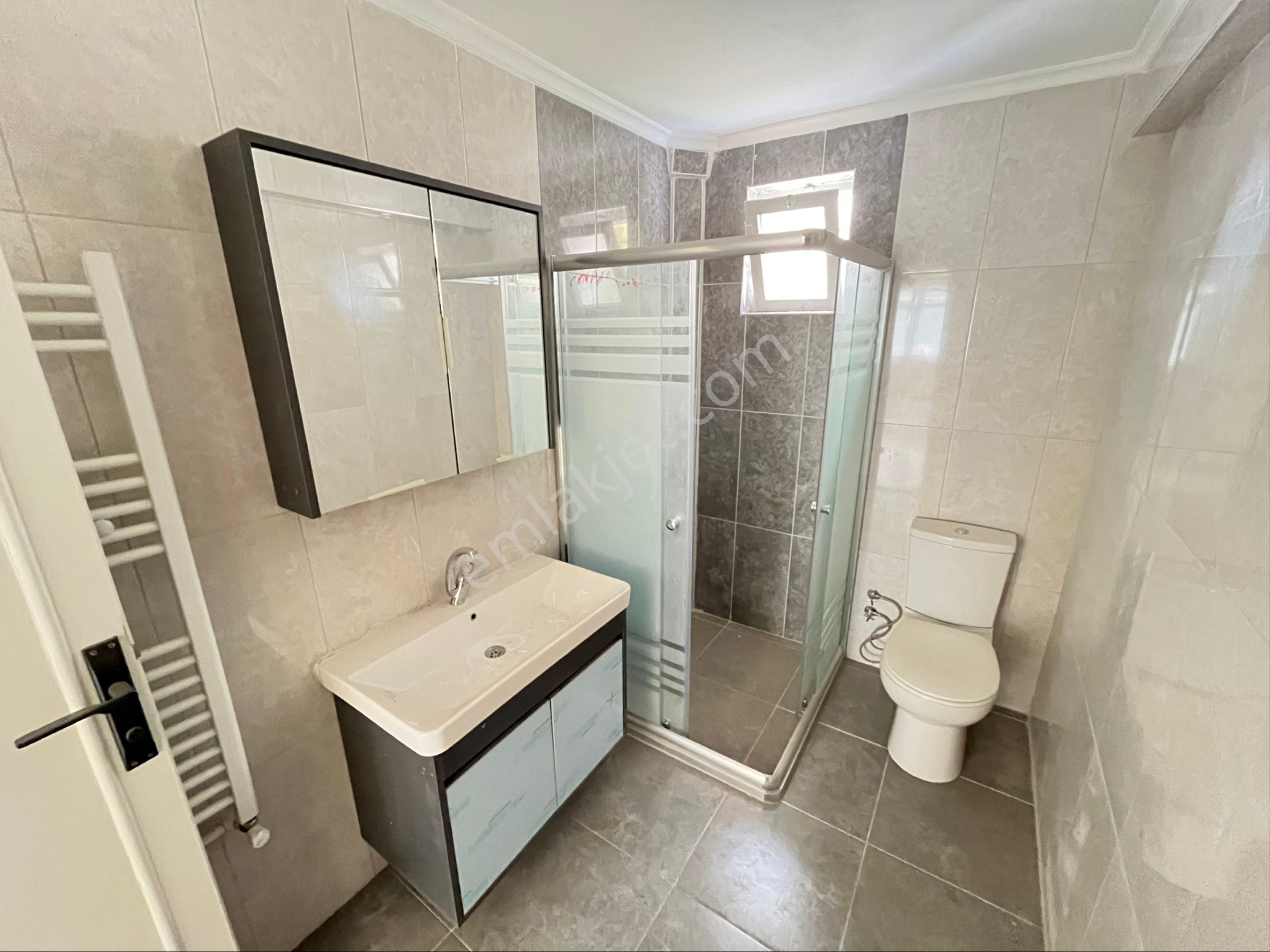 Tekin Emlaktan Şehir Hastanesi Ve Antares Yakını Arakat Mantolamalı Yapılı Güney Cephe 3+1 Kiralık ! - Görsel 5