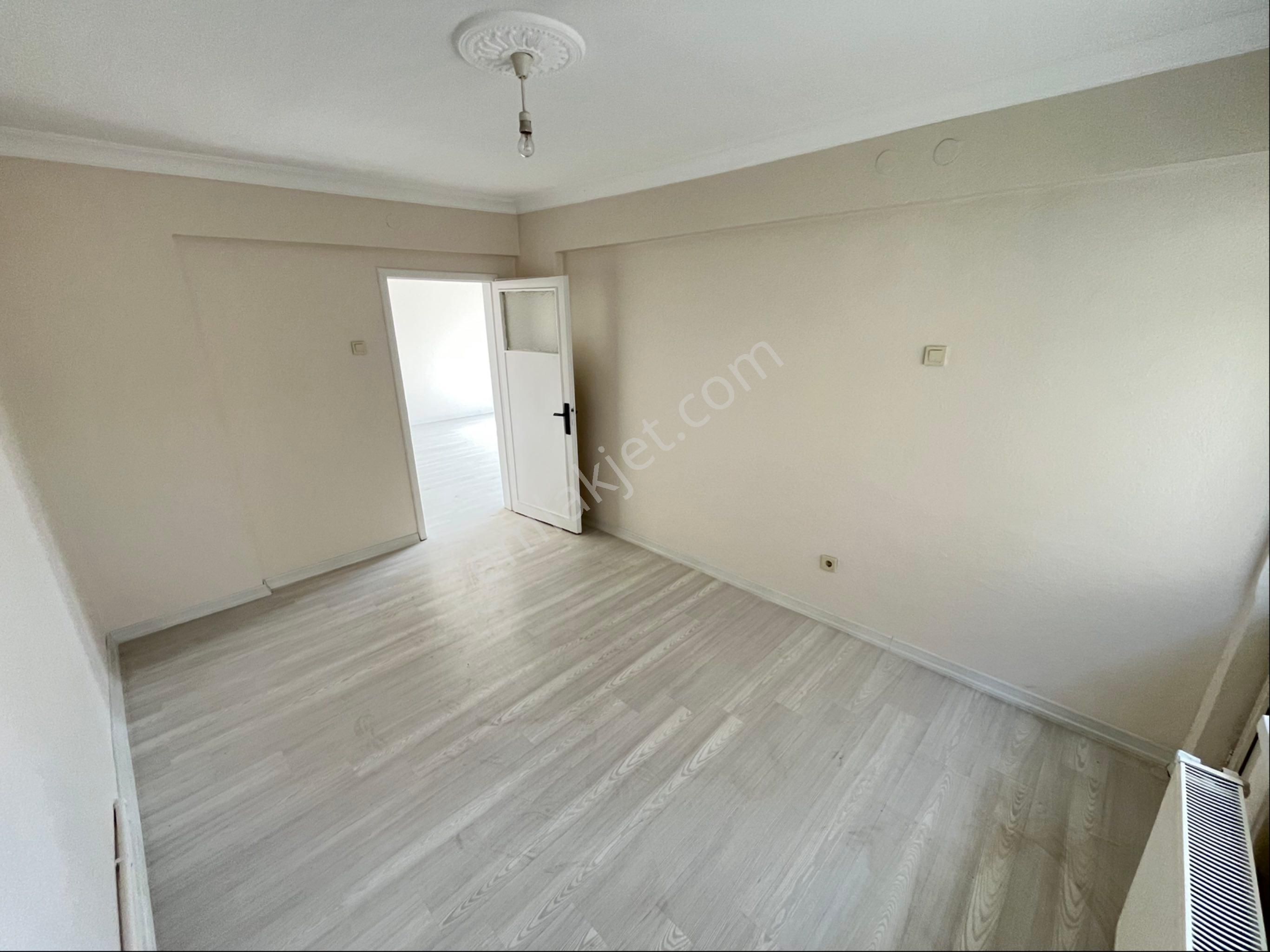 Tekin Emlaktan Şehir Hastanesi Ve Antares Yakını Arakat Mantolamalı Yapılı Güney Cephe 3+1 Kiralık ! - Görsel 26