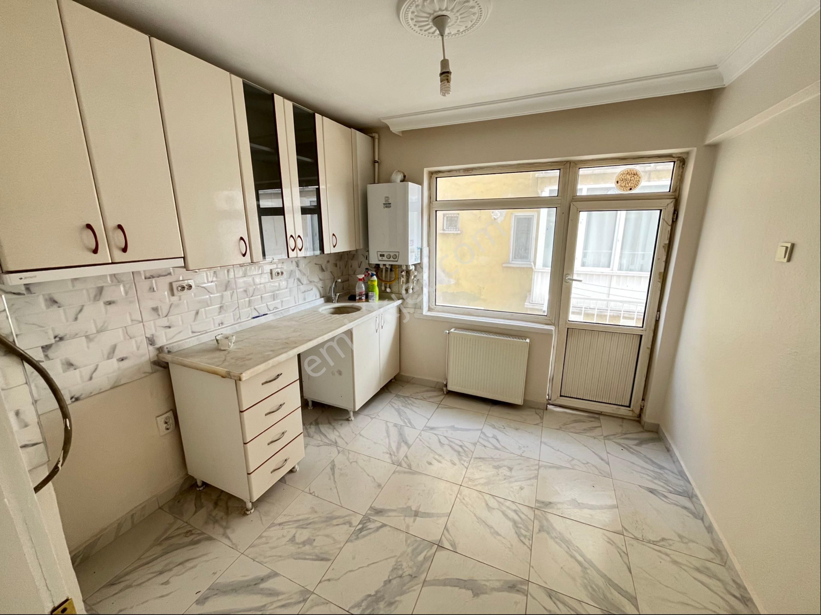 Tekin Emlaktan Şehir Hastanesi Ve Antares Yakını Arakat Mantolamalı Yapılı Güney Cephe 3+1 Kiralık ! - Görsel 8