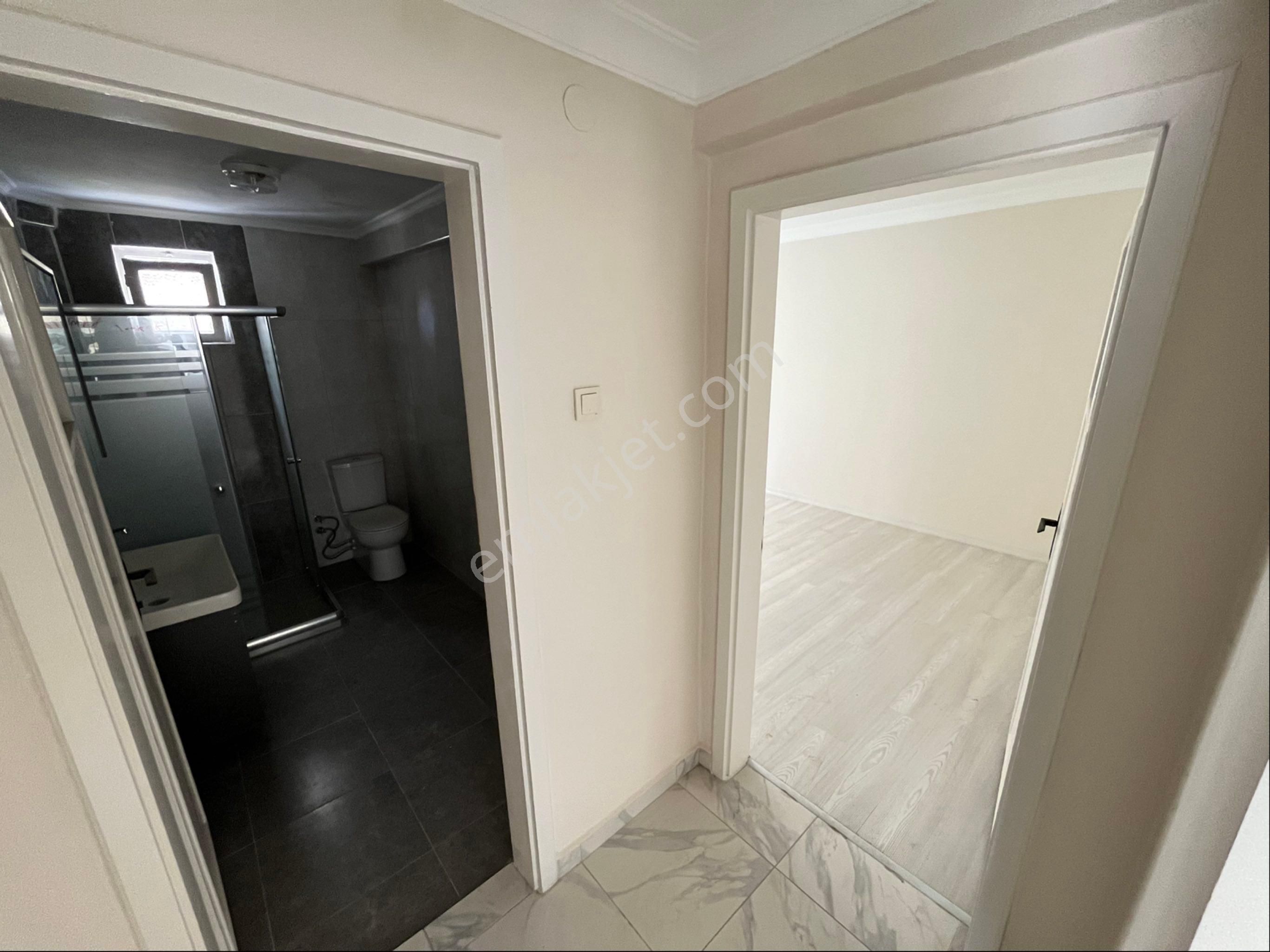 Tekin Emlaktan Şehir Hastanesi Ve Antares Yakını Arakat Mantolamalı Yapılı Güney Cephe 3+1 Kiralık ! - Görsel 12