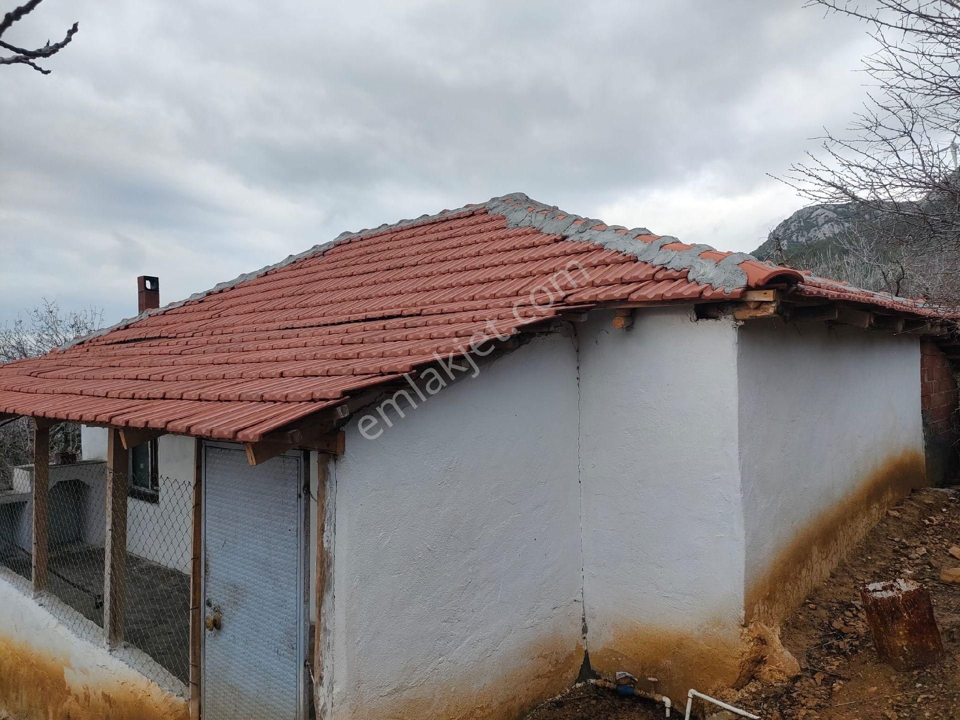 İzmir Bergama Çamoba Mah Satılık Köy Evi - Görsel 24