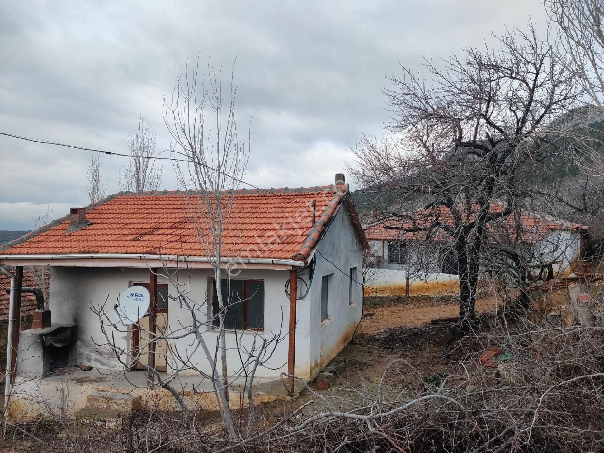 İzmir Bergama Çamoba Mah Satılık Köy Evi - Görsel 26
