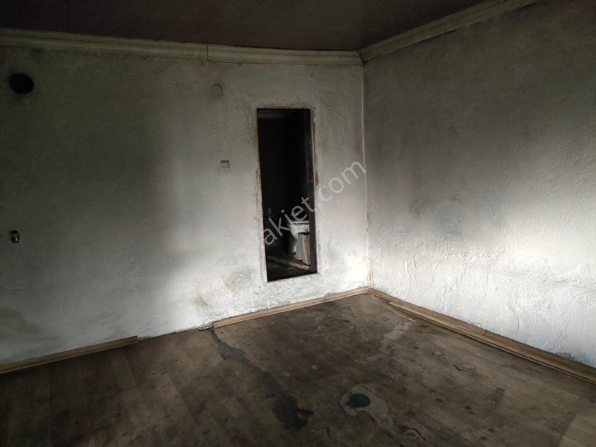 İzmir Bergama Çamoba Mah Satılık Köy Evi - Görsel 22