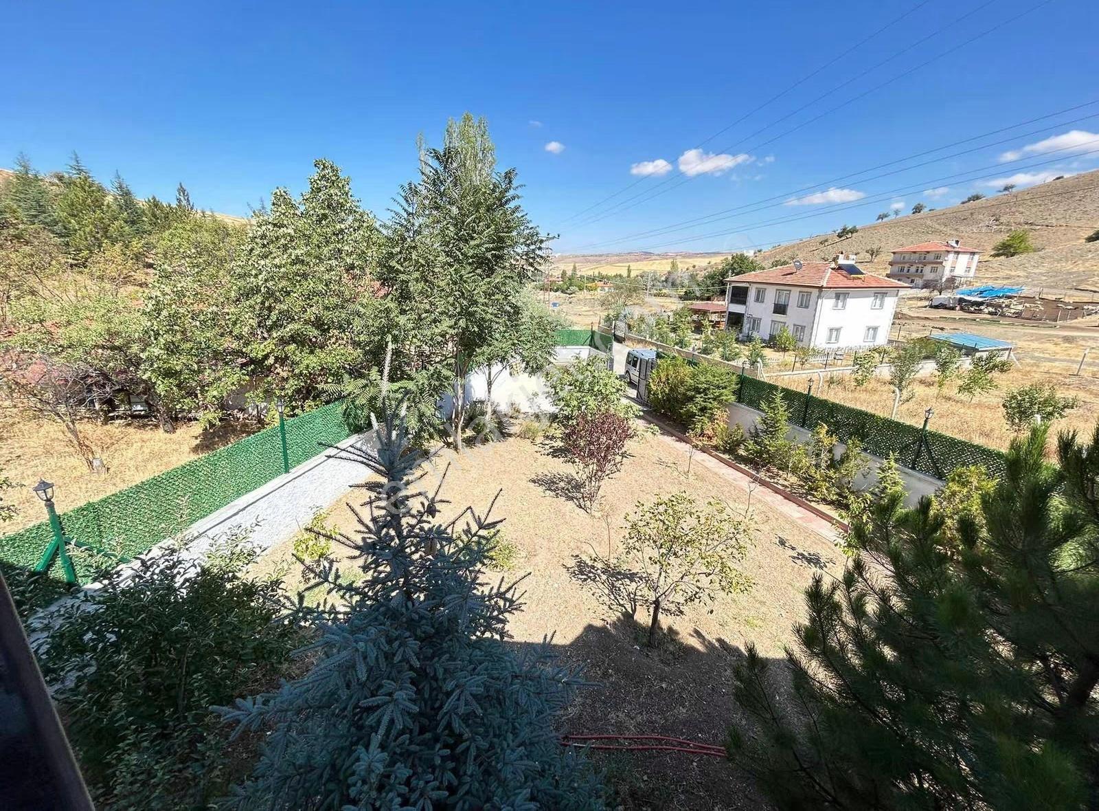 Akyurtta 2 Katlı Lüks Villa - Görsel 27