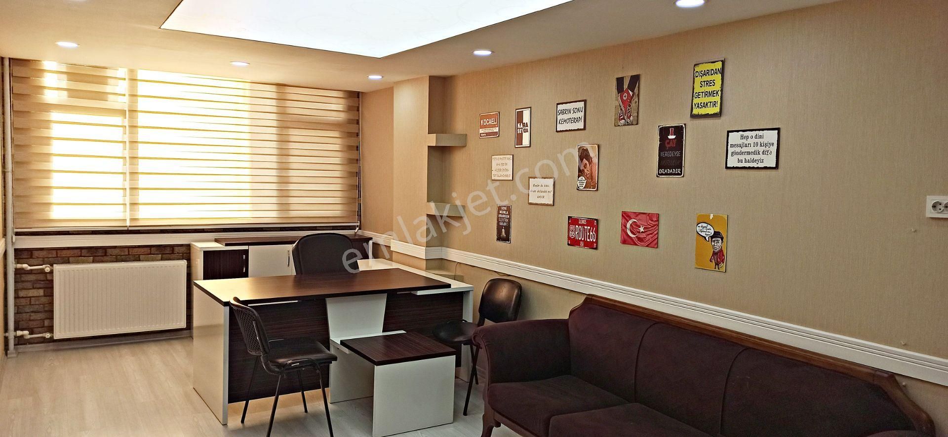 İzmit Fethiye Cd. Belediye İş Hanı Kiralık Eşyalı Lüks Ofis/büro - Görsel 3