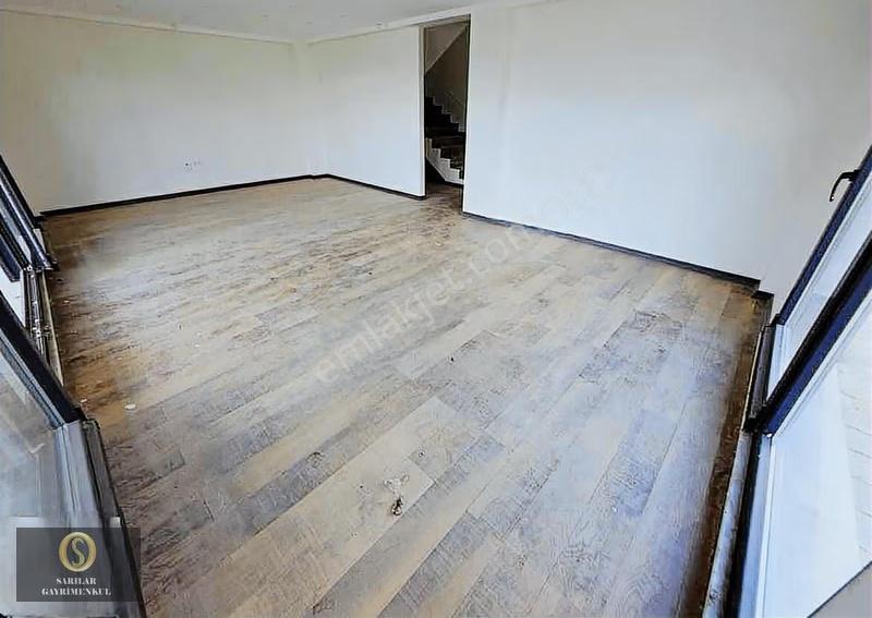 Sarılar Gm'den 4+1 Havuzlu Site İçerisi Bahçeli Satılık Villa - Görsel 6