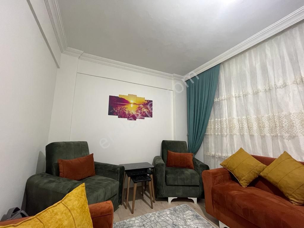 Yatırımlık Fatih Hırka:i Şerif Mahallesinde 1+1/75m2.3.kat/satılık Daire - Görsel 3