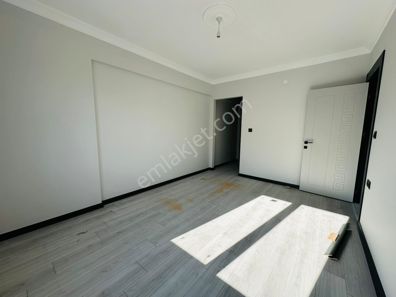 Başpınar'da Full Yapılı Teras Balkonlu 3+1 Geniş Sıfır Daire !! - Görsel 17