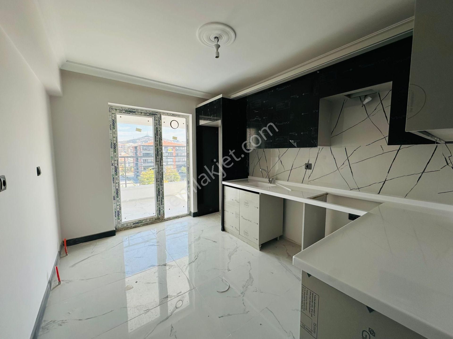 Başpınar'da Full Yapılı Teras Balkonlu 3+1 Geniş Sıfır Daire !!