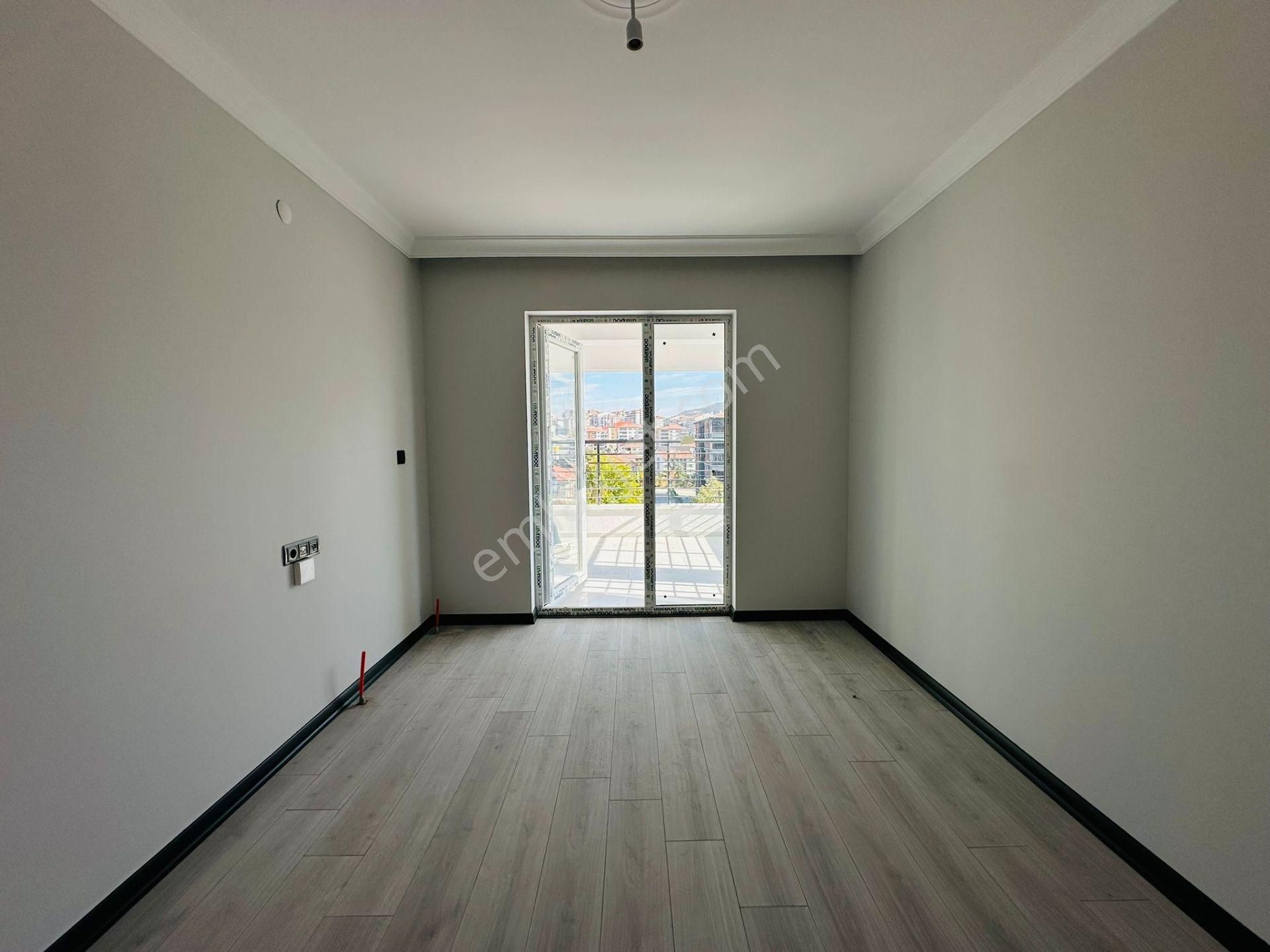 Başpınar'da Full Yapılı Teras Balkonlu 3+1 Geniş Sıfır Daire !! - Görsel 12