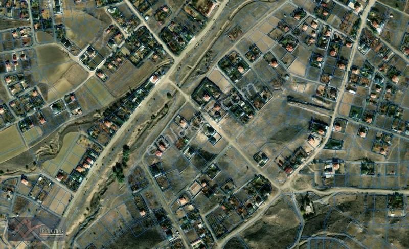 Sirkeli Ana Asfalta Cepheli Köşe Başı Tek Tapu 1120 M2 - Görsel 5