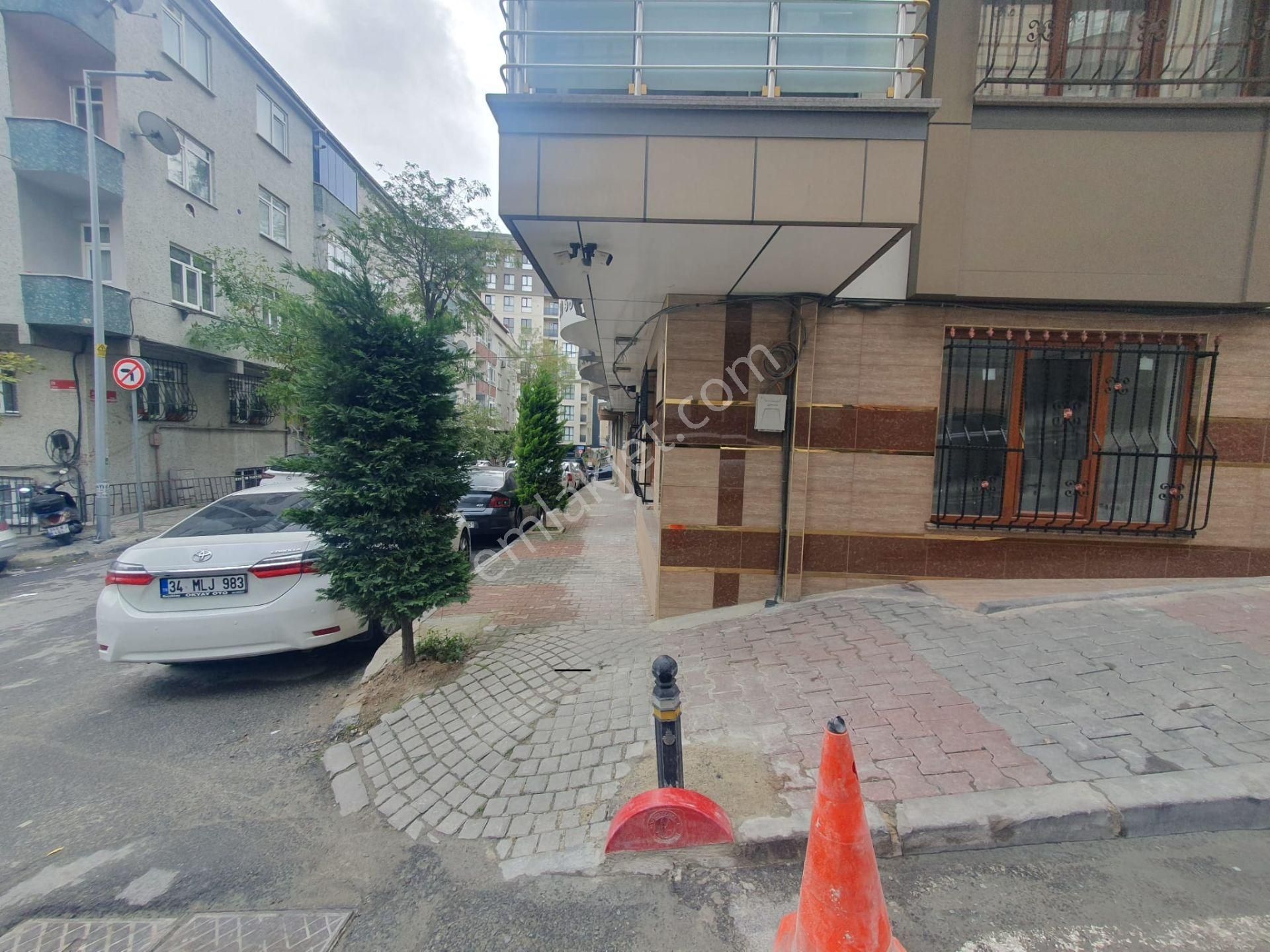 Armax'tan Şemsipaşa Mah Satılık 2+1 Asansörlü İskanlı Daire - Görsel 2