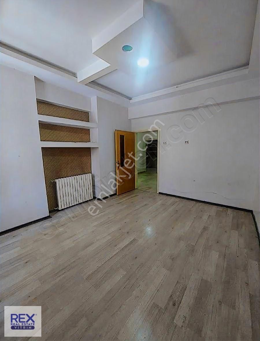 Alpaslan Mah. 4+1 Giyinme Odalı Geniş Ferah Daire - Görsel 16