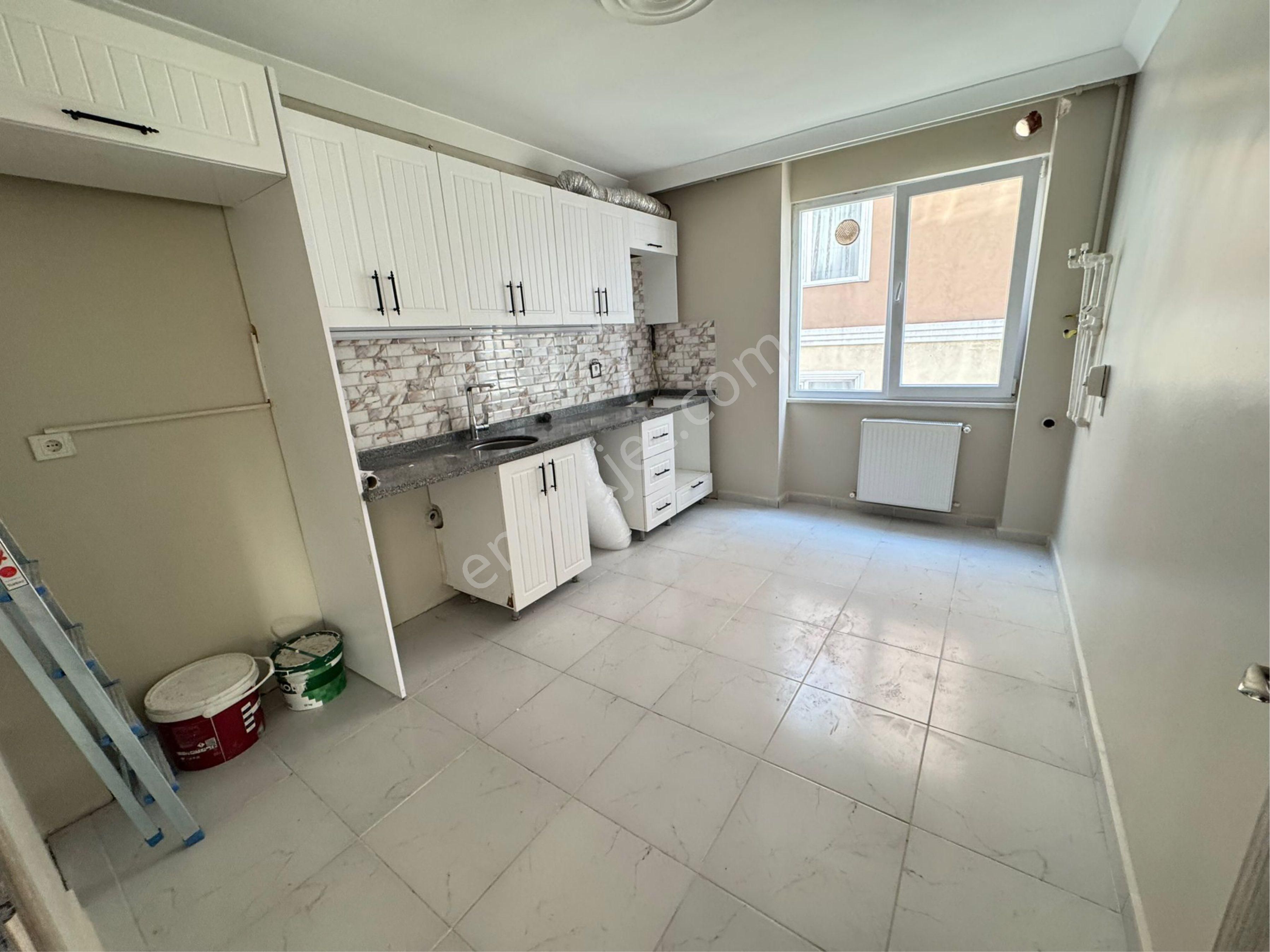 Özgür İnşaat’tan Sultançiftliği Mah Otoparklı 2+1 120m2 Lüx 3.kat Daire - Görsel 2