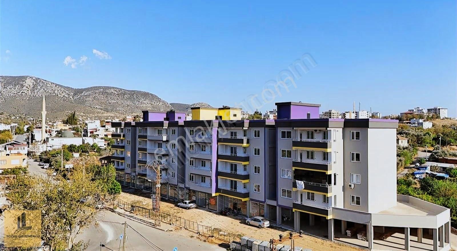 Kozan Gayrimenkulden Süper Konumda Az Katlı Binada Lüx 2+1 - Görsel 8