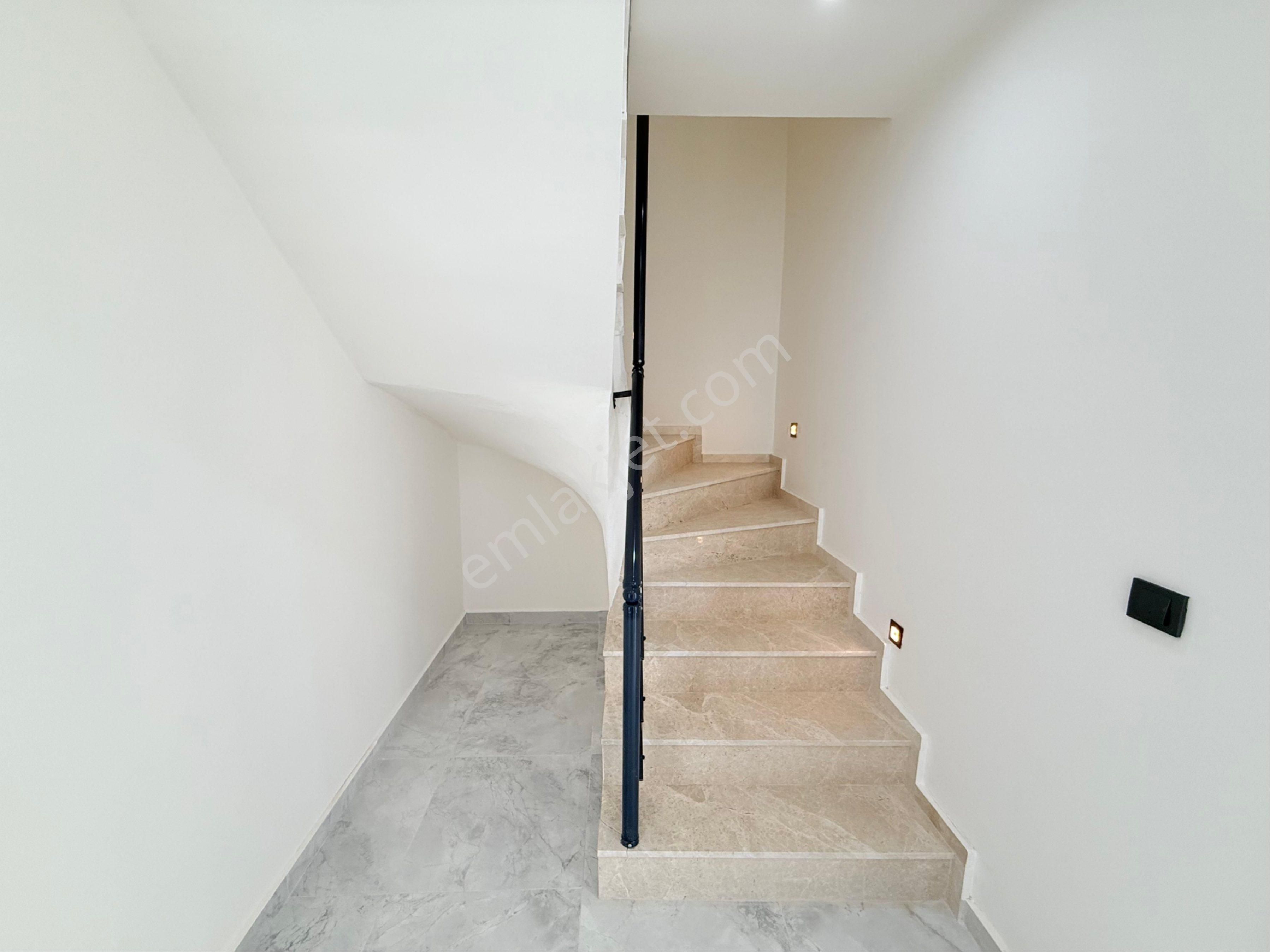 Didim Altınkumda Denize 400 Metre Satılık 3+1 Dubleks Daire - Görsel 13