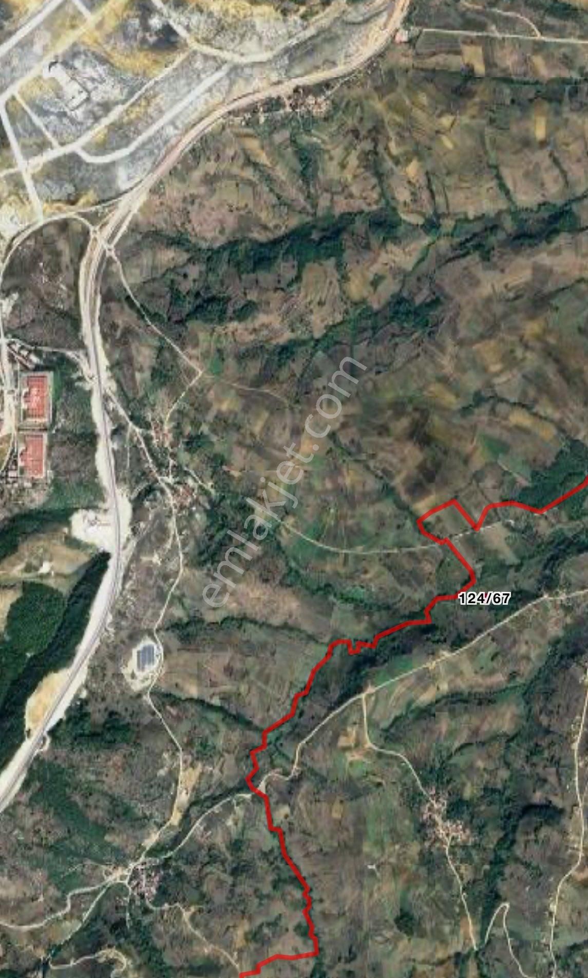 Terzilerde Caddeye Yakın 272m2 Satılık Tarla - Görsel 15