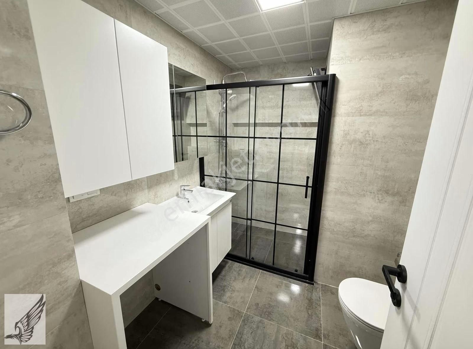 Seferihisar Çarşı Merkezine Yakın 2+1 Satılık Lüks Daire - Görsel 2