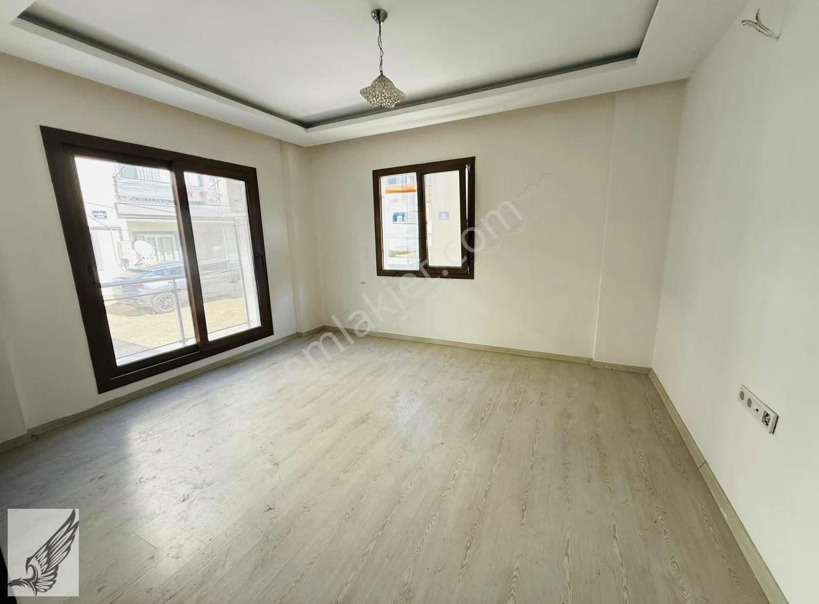 İzmir Asfaltına Yakın Köşe Konumda Ebeveyn Banyolu 3+1 Daire - Görsel 9