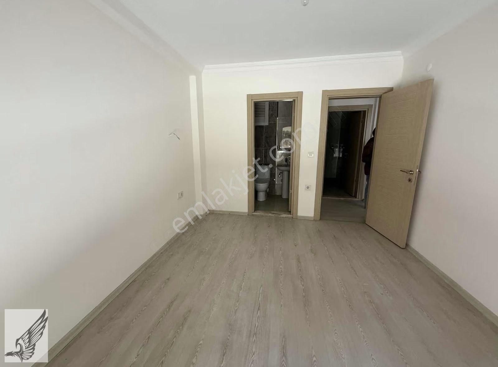 İzmir Asfaltına Yakın Köşe Konumda Ebeveyn Banyolu 3+1 Daire - Görsel 7