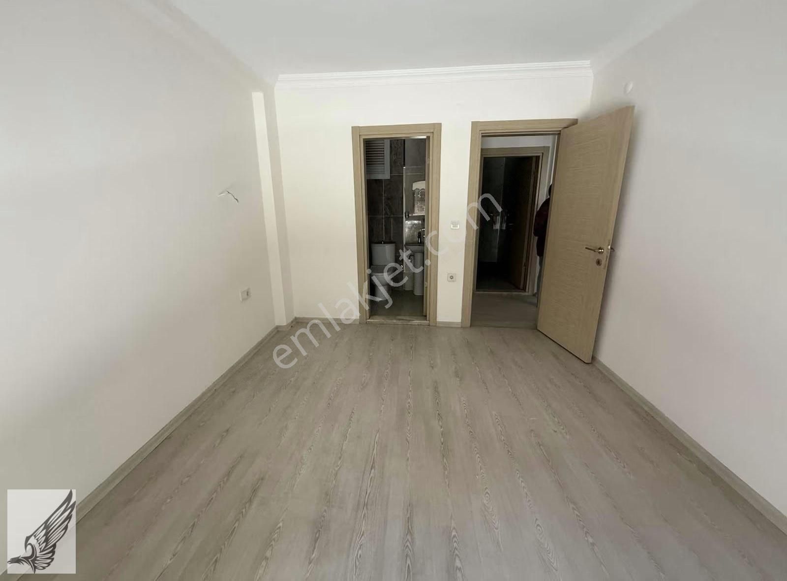 İzmir Asfaltına Yakın Köşe Konumda Ebeveyn Banyolu 3+1 Daire - Görsel 12