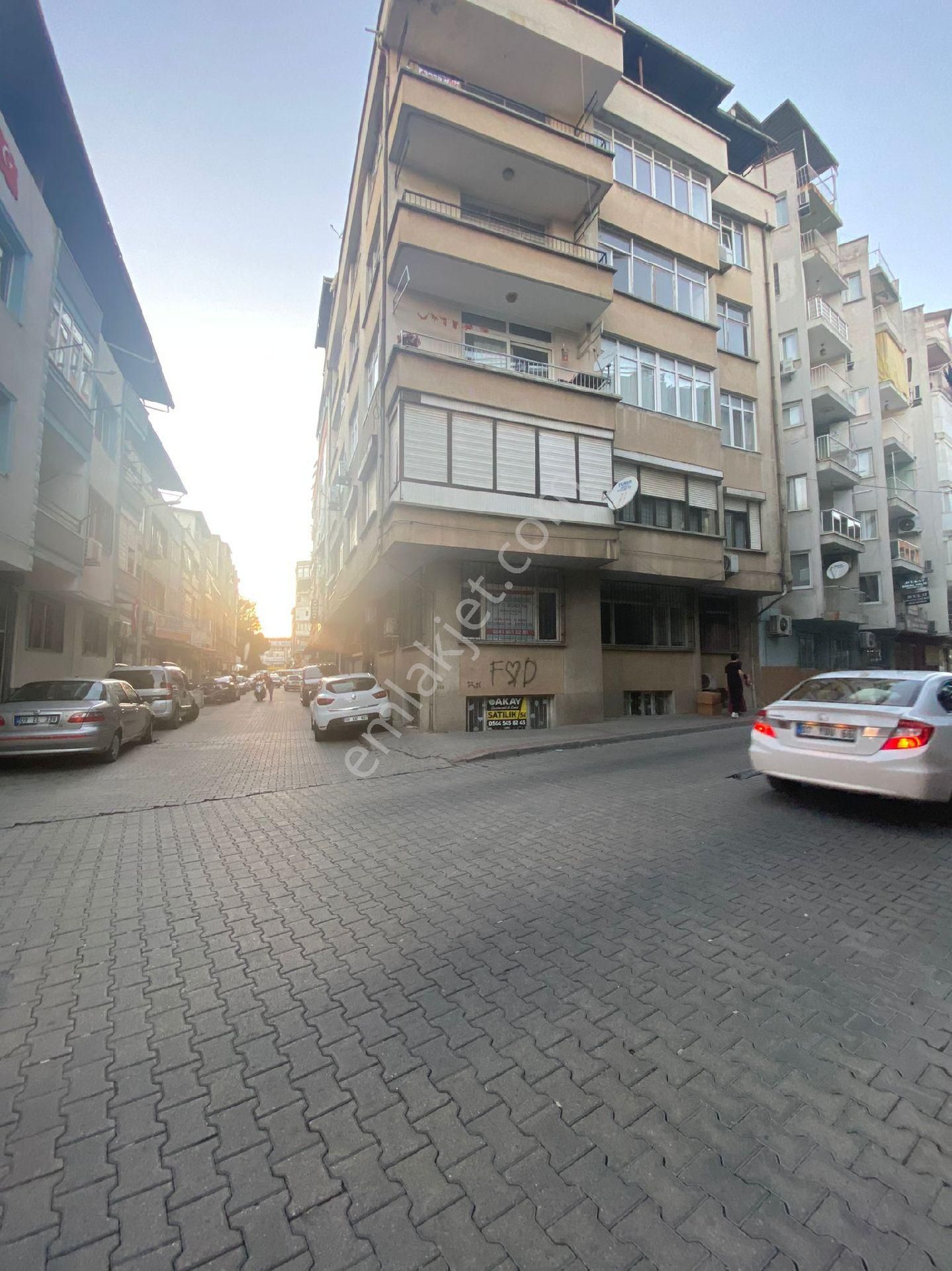 Akay Gayrimenkulden Turan Mahallesinde Yarı Bodrum Daire - Görsel 2