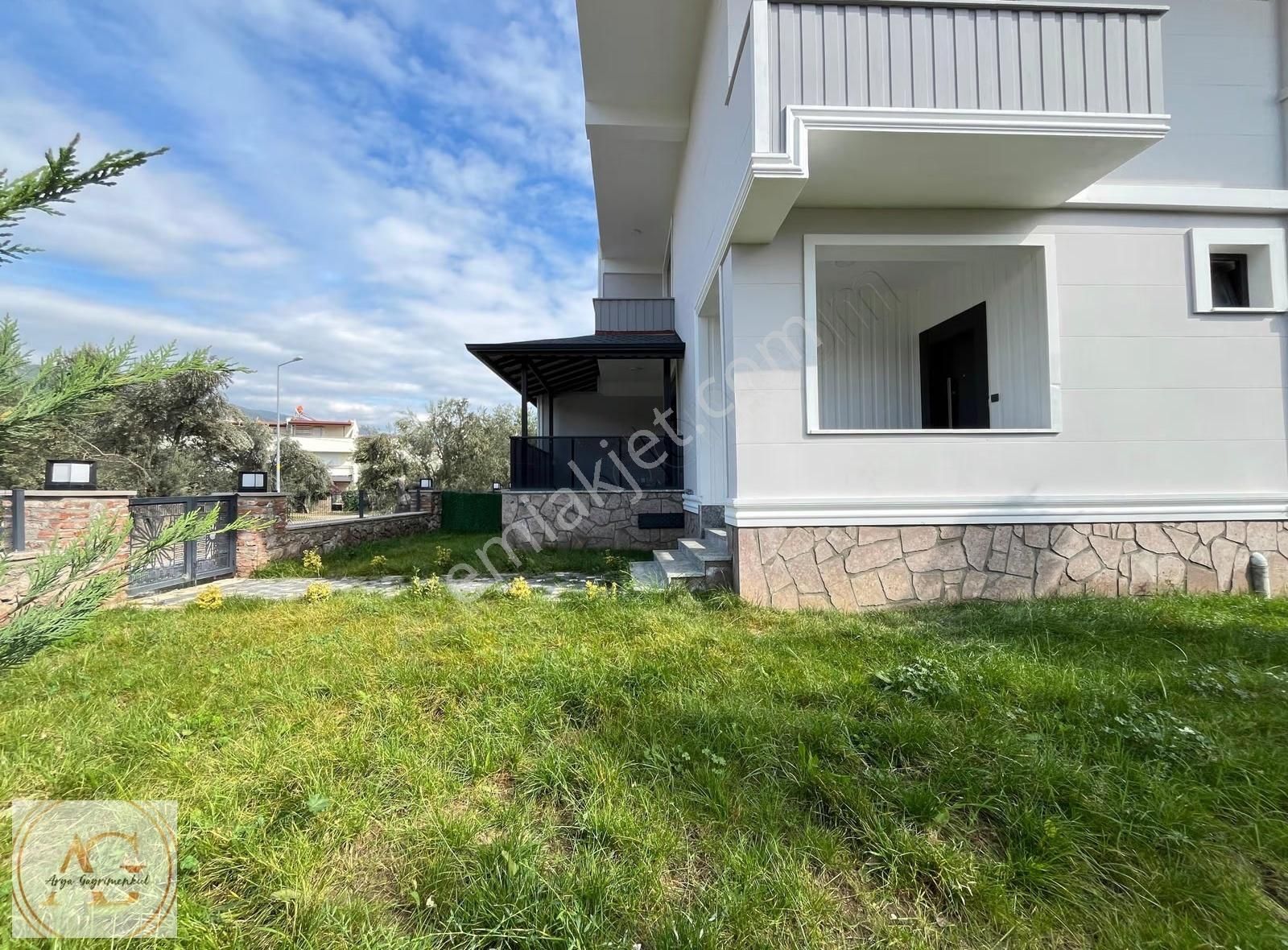 Arya'dan Narlı'da Kazdağları Manzaralı 3+1 Villa - Görsel 28