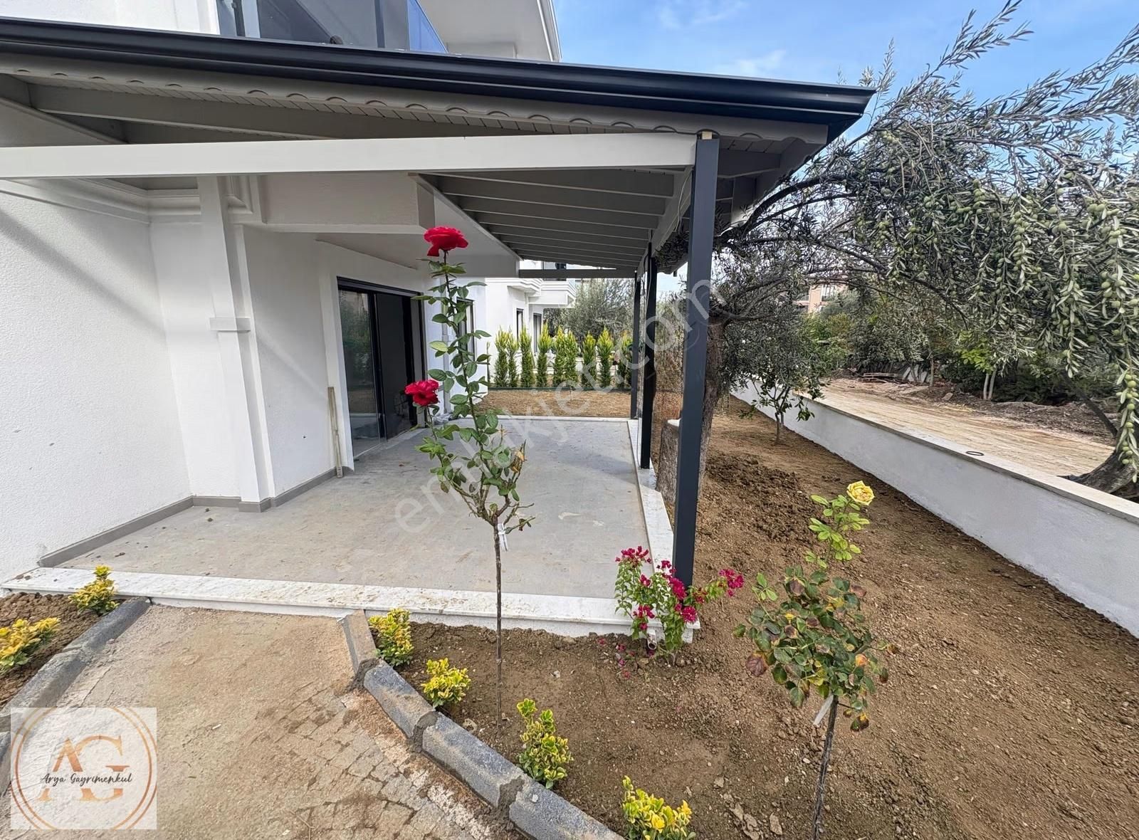 Arya'dan Küçükkuyu'da Bahçe Kullanımlı 2+1 Lüks Daire - Görsel 27