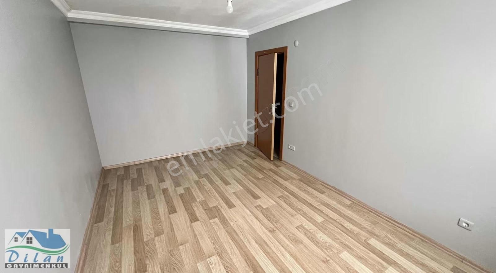 Dilan Gyo'dan Yakupluda Aile Binasında Satılık 2+1 Temiz Daire - Görsel 8