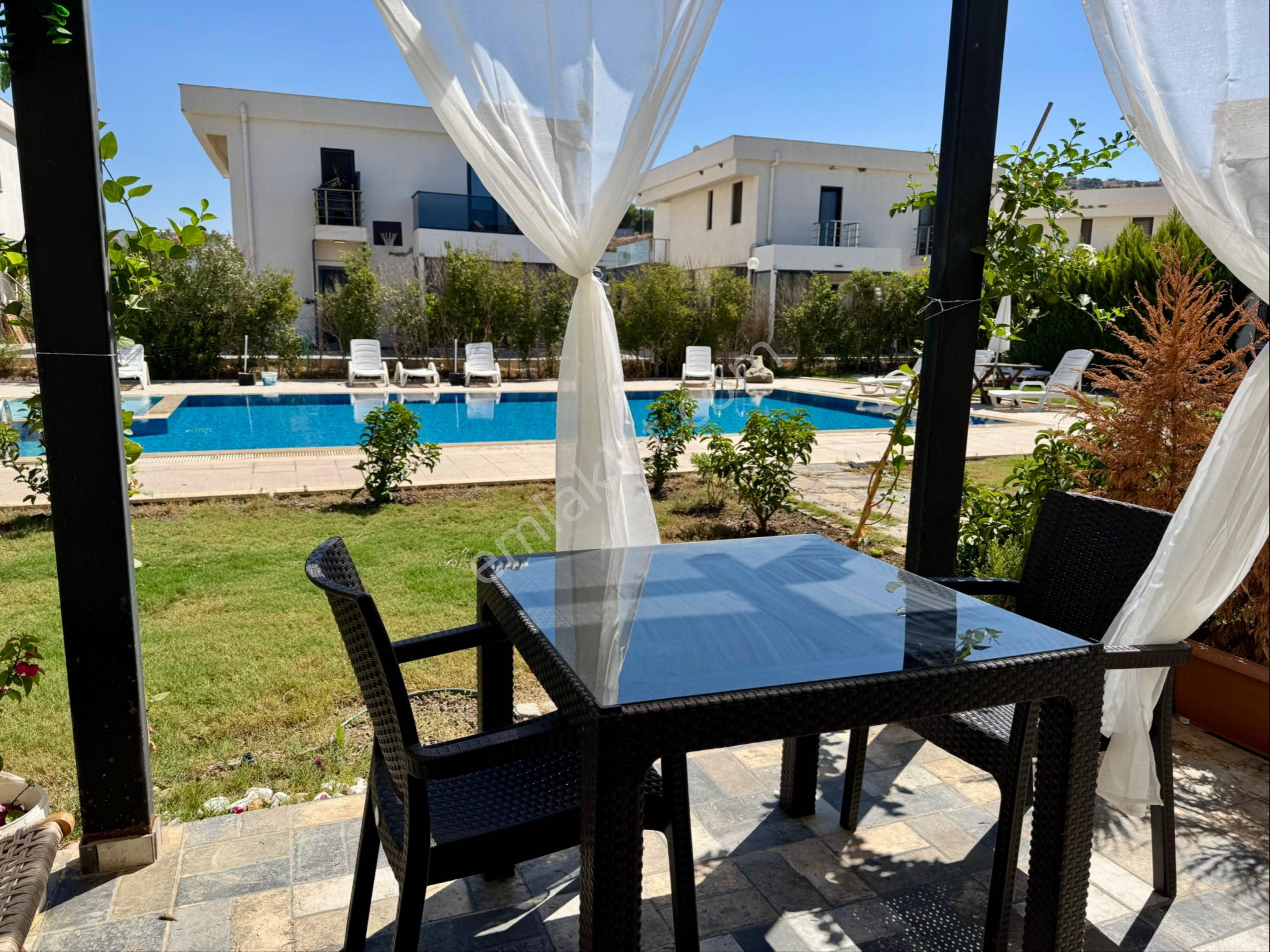 Bodrum Güvercinlik 3km Mesafede Bahçeli Villa Tip Dublex 2+1 - Görsel 17