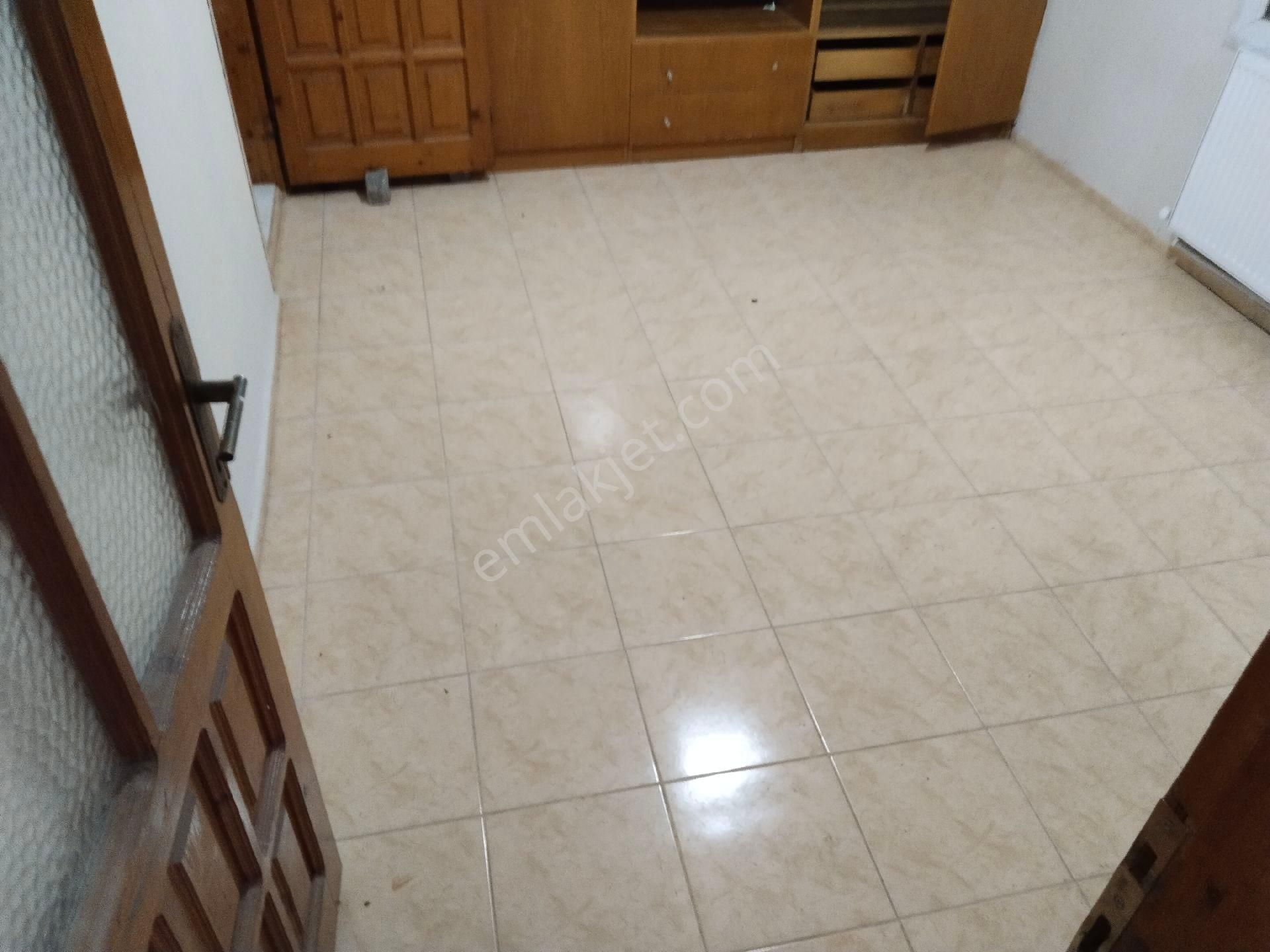 Bergama Fatih Mah Doğalgazlı 2+1 Geniş Kiralık Daire - Görsel 14