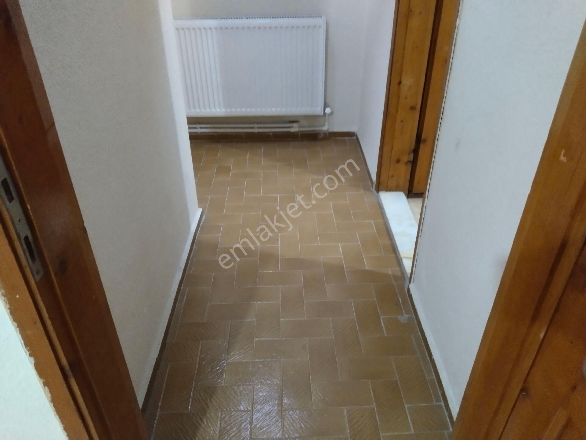 Bergama Fatih Mah Doğalgazlı 2+1 Geniş Kiralık Daire - Görsel 22