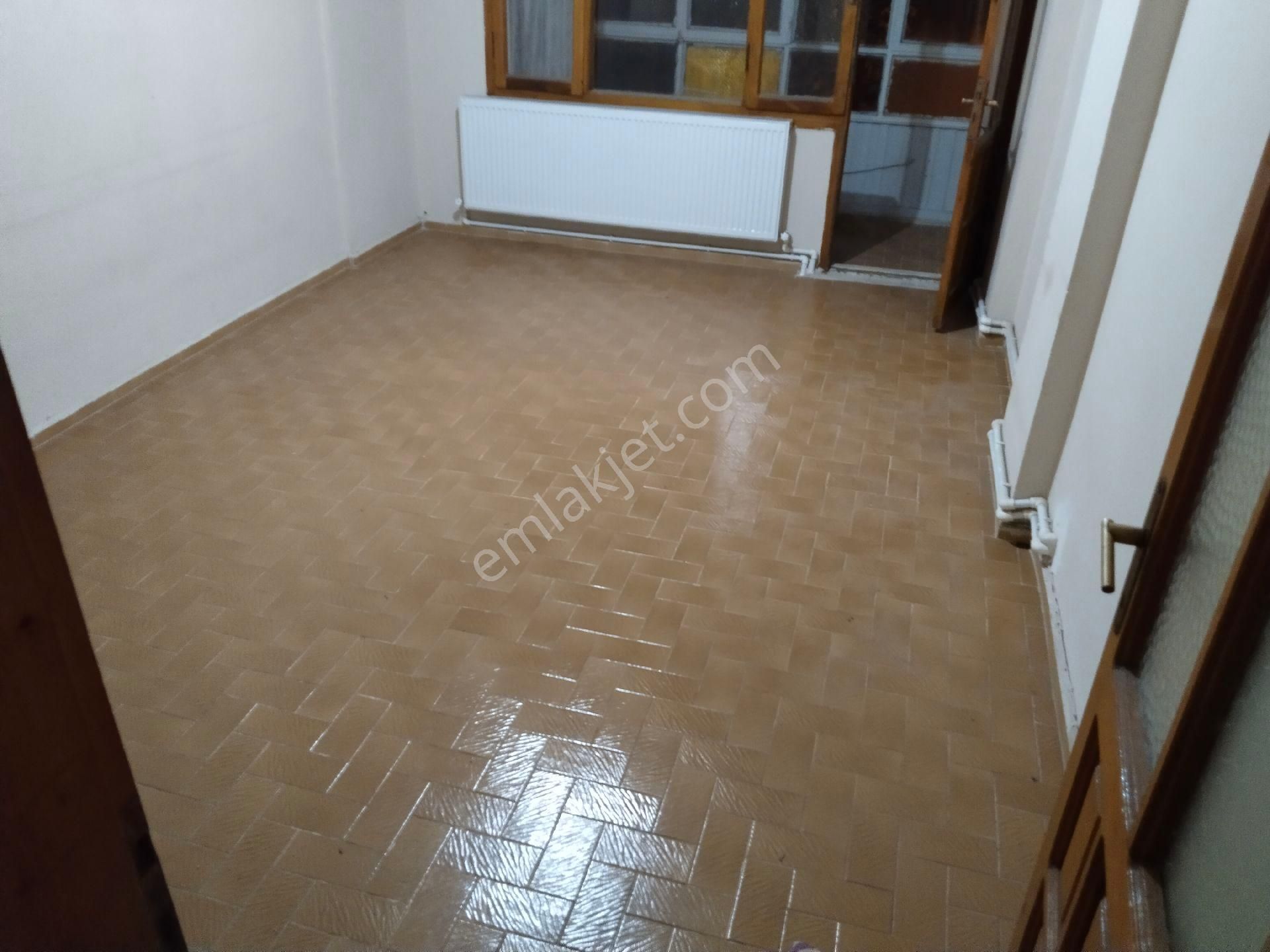 Bergama Fatih Mah Doğalgazlı 2+1 Geniş Kiralık Daire - Görsel 5