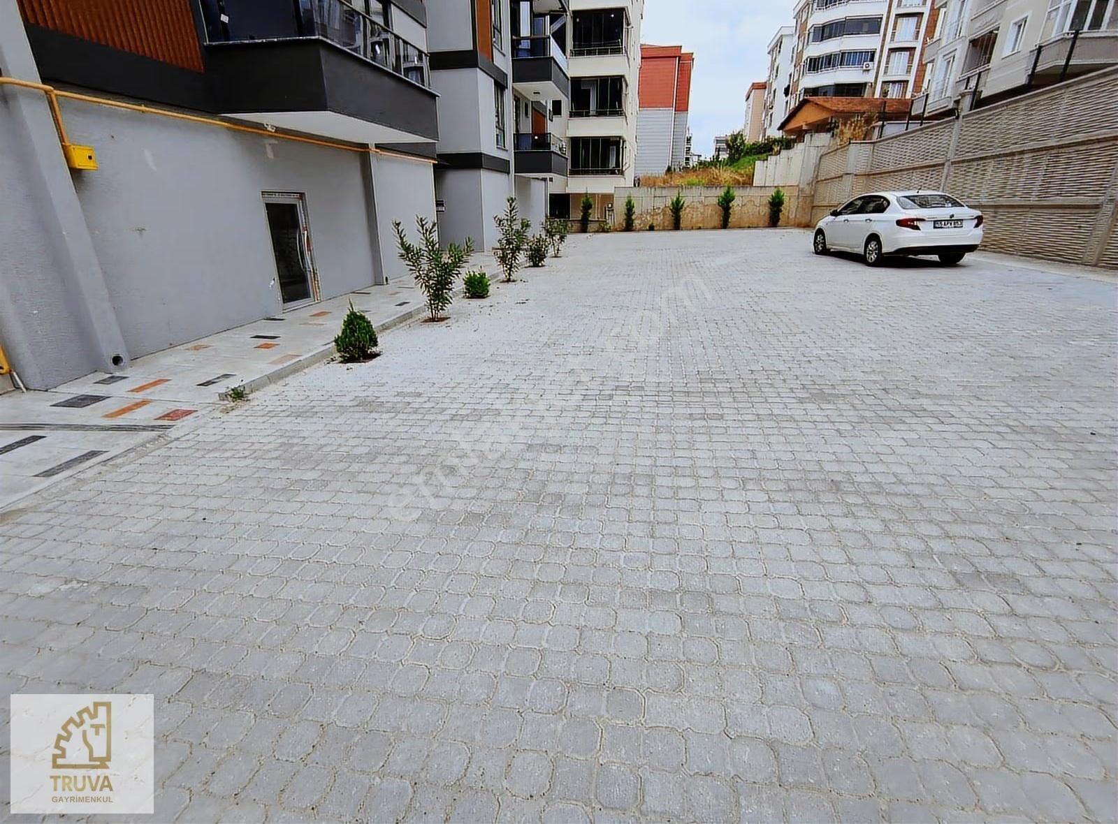 Truva//uğur 'dan Ömürevleri Cağaloğluna 100 M.de Lüx 3+1 - Görsel 18