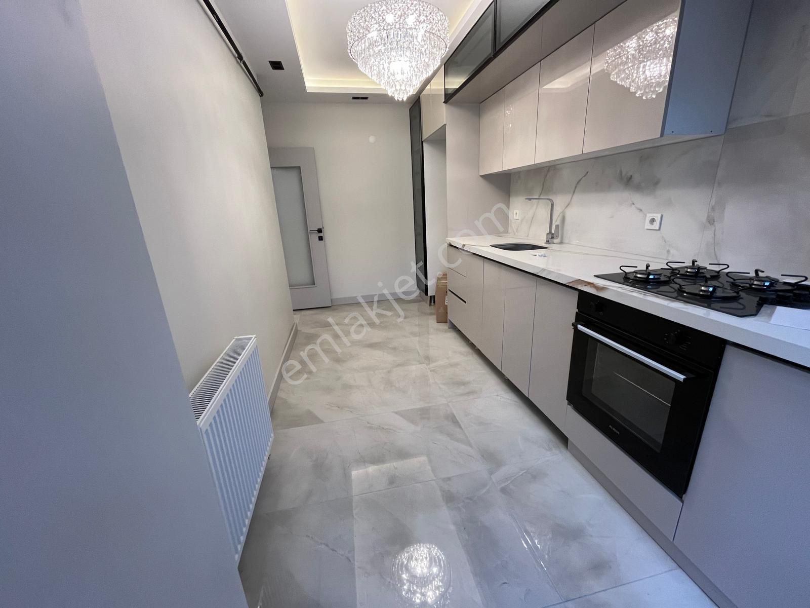 Özgür İnşaat’tan İsmetpaşa Mah’de 3+1 125m2 A Plus Ultra Lüx Ara Kat - Görsel 24