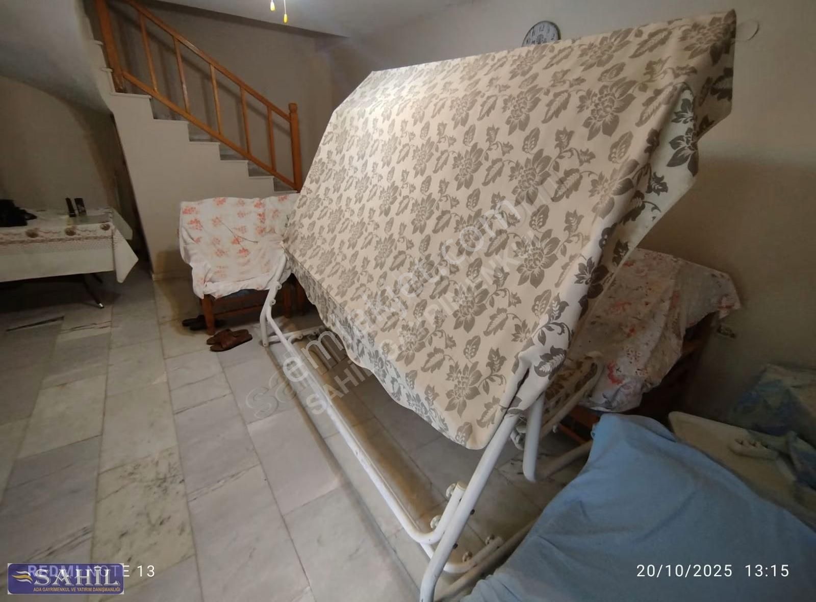 Davutlarda 3+1 Geniş Bahçeli Tripleks Site İçinde Denize 500m - Görsel 5