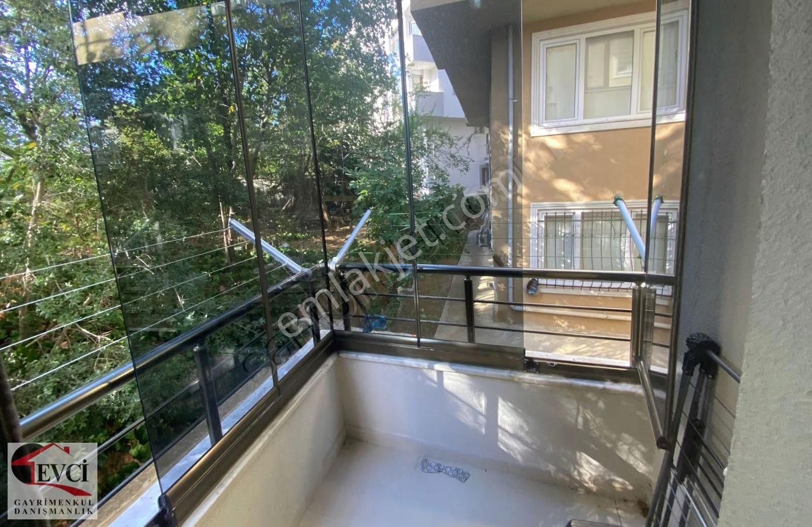 Çekmeköy Merkez Mh.de Satılık 3+1 1.kat İslanlı Asansörlü - Görsel 2