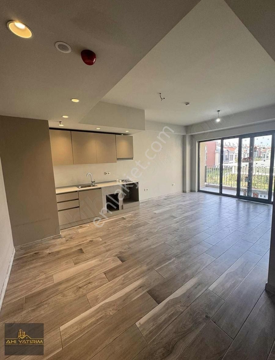 Ahi Yatırım'dan Cadde54 Avm'de Satılık﻿ 1+1 Daire