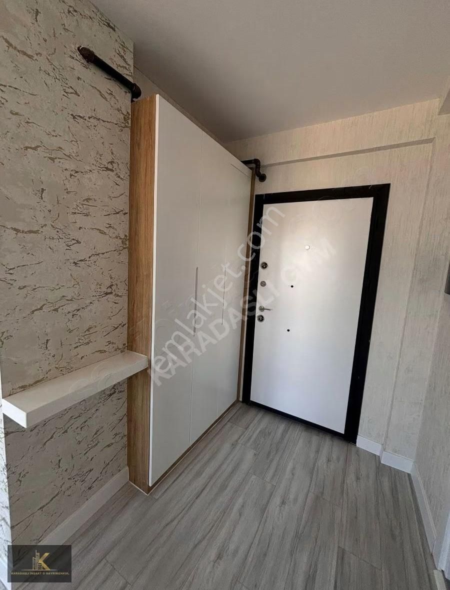 Yeniköy Merkezinde 1+1 Lüxs Satılık Daire - Görsel 8