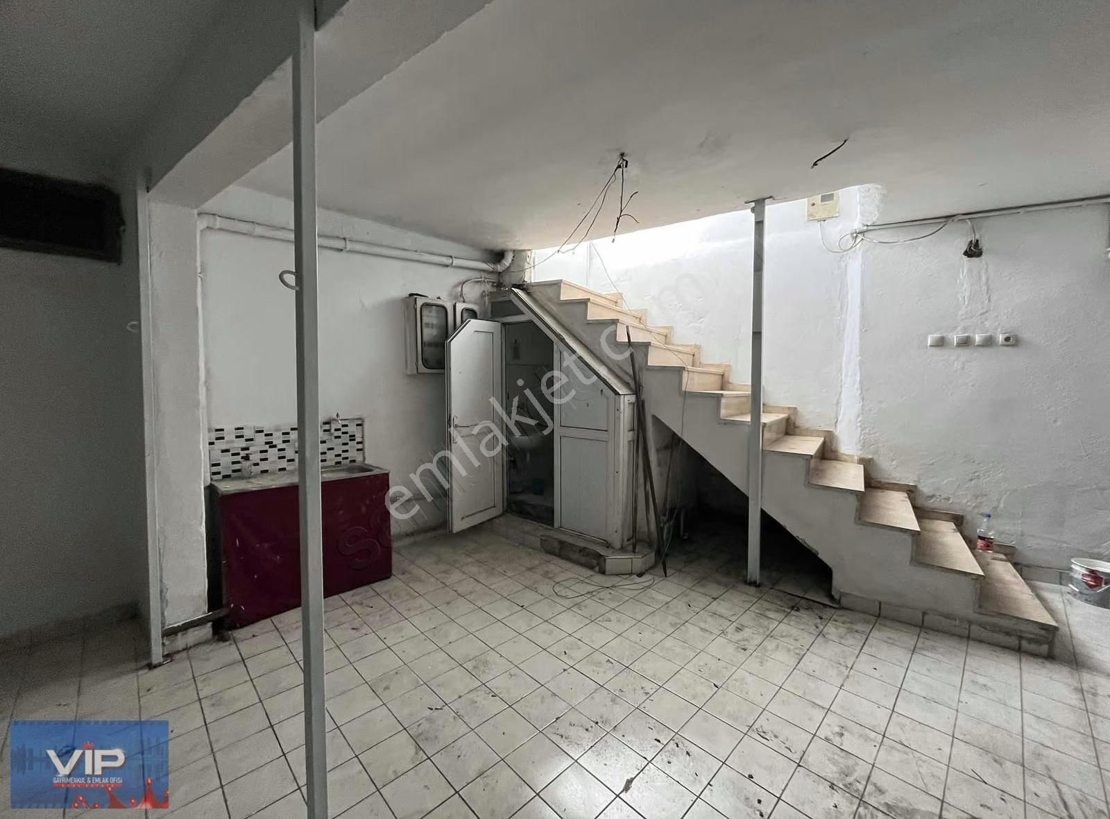 Vıp Gayrimenkul Dan Hacıkasım Da Kiralık Depo&dükkan - Görsel 7