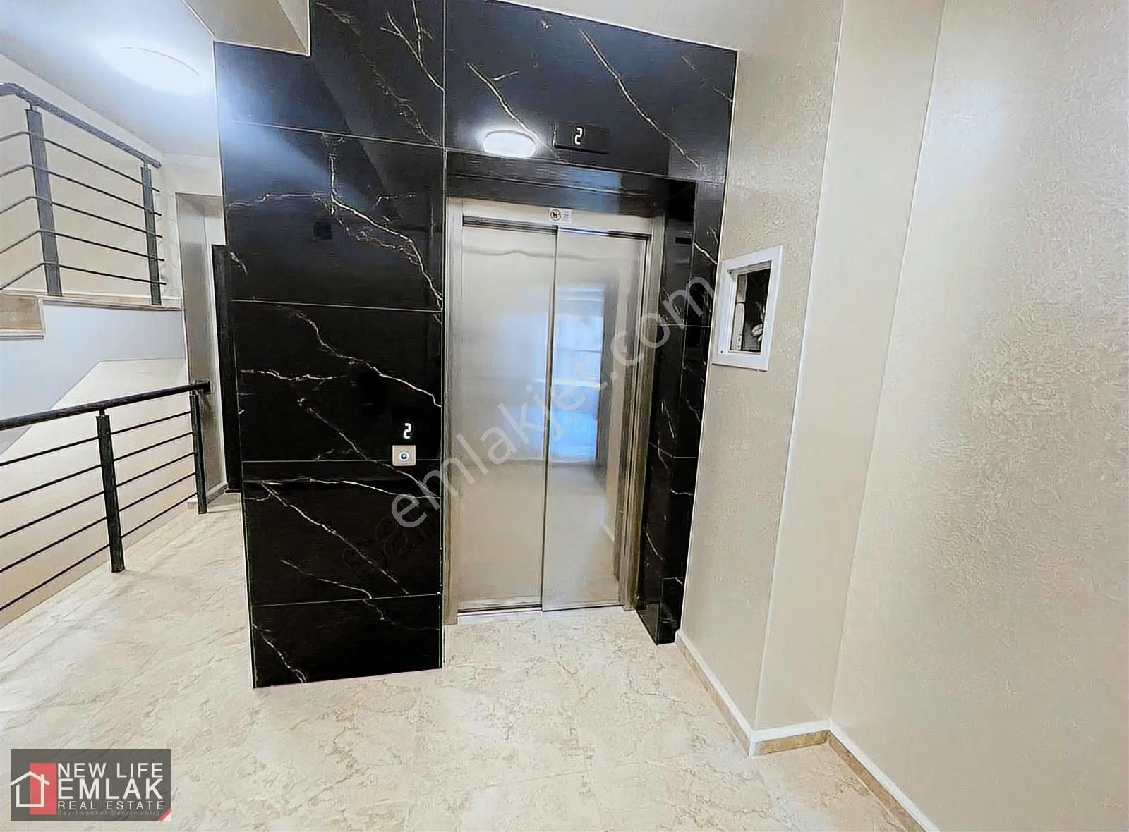 Kuşadası Egemahallesinde Deniz Manzaralı Satılık Daire - Görsel 17