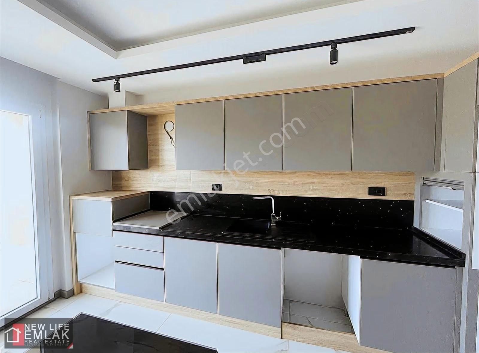 Kuşadası Egemahallesinde Deniz Manzaralı Satılık Daire - Görsel 10