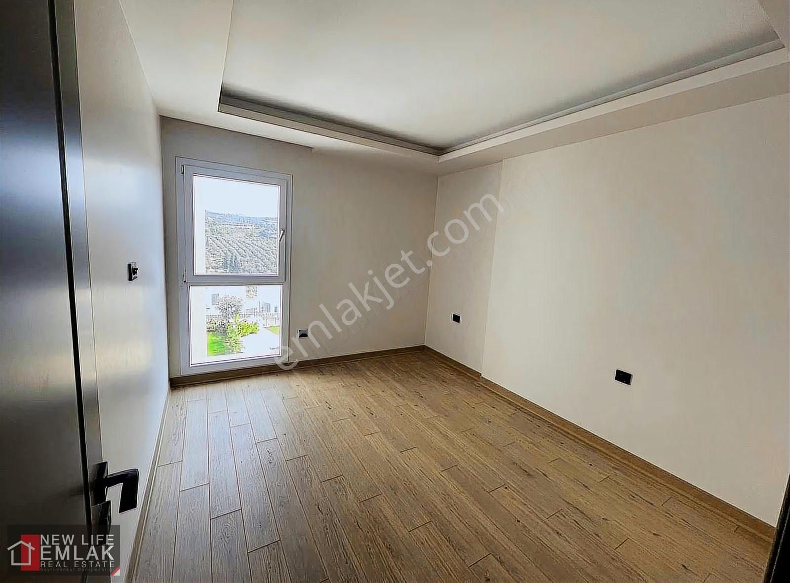 Kuşadası Egemahallesinde Deniz Manzaralı Satılık Daire - Görsel 7