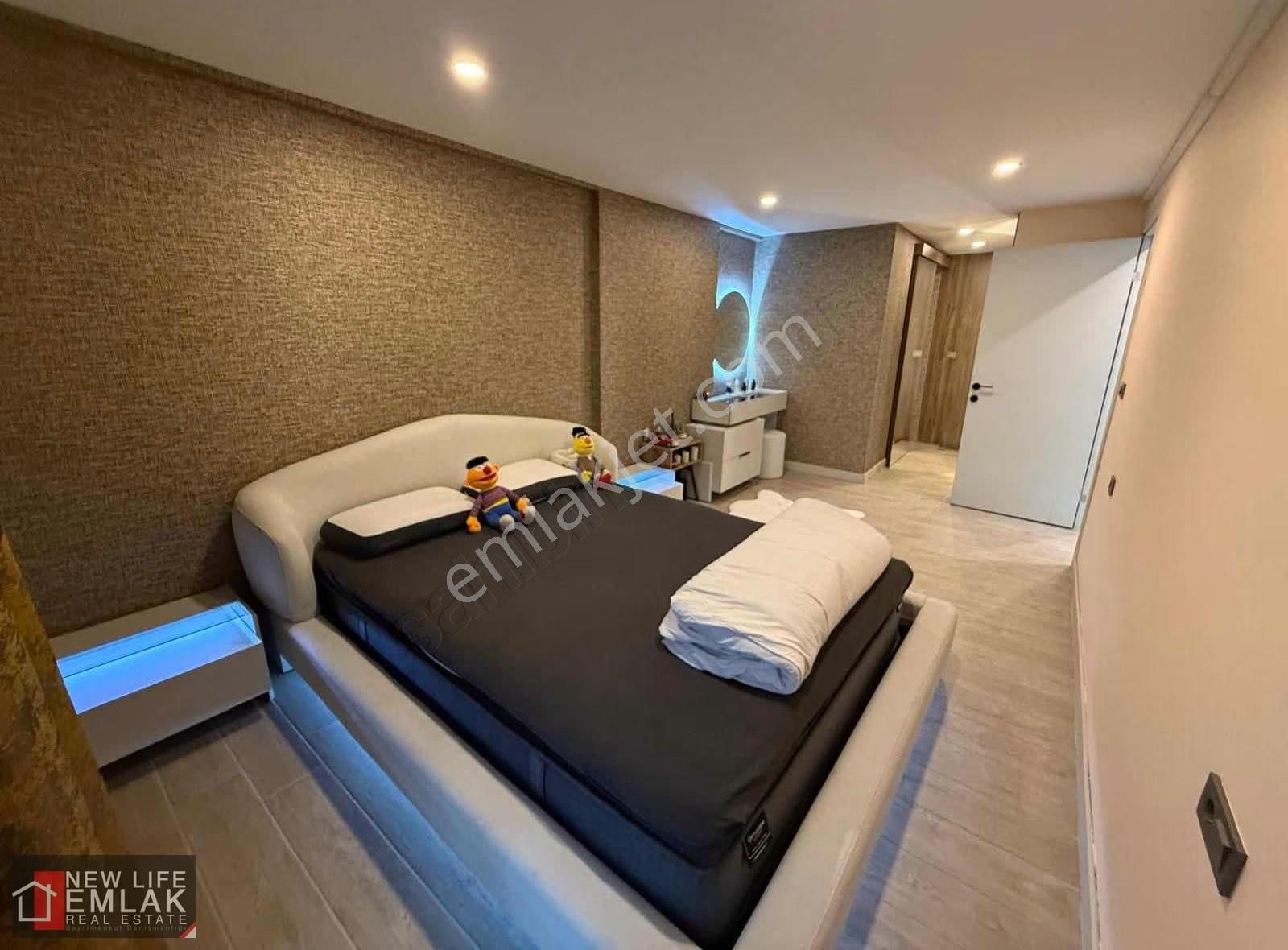 Kuşadası'nda Merkezi Konumda Bahçe Katında Satılık Daire - Görsel 24