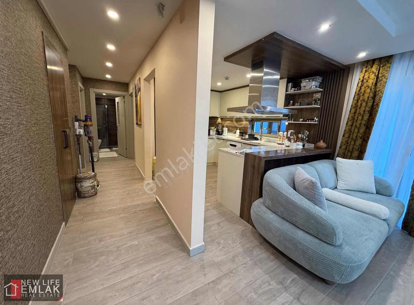 Kuşadası'nda Merkezi Konumda Bahçe Katında Satılık Daire - Görsel 16