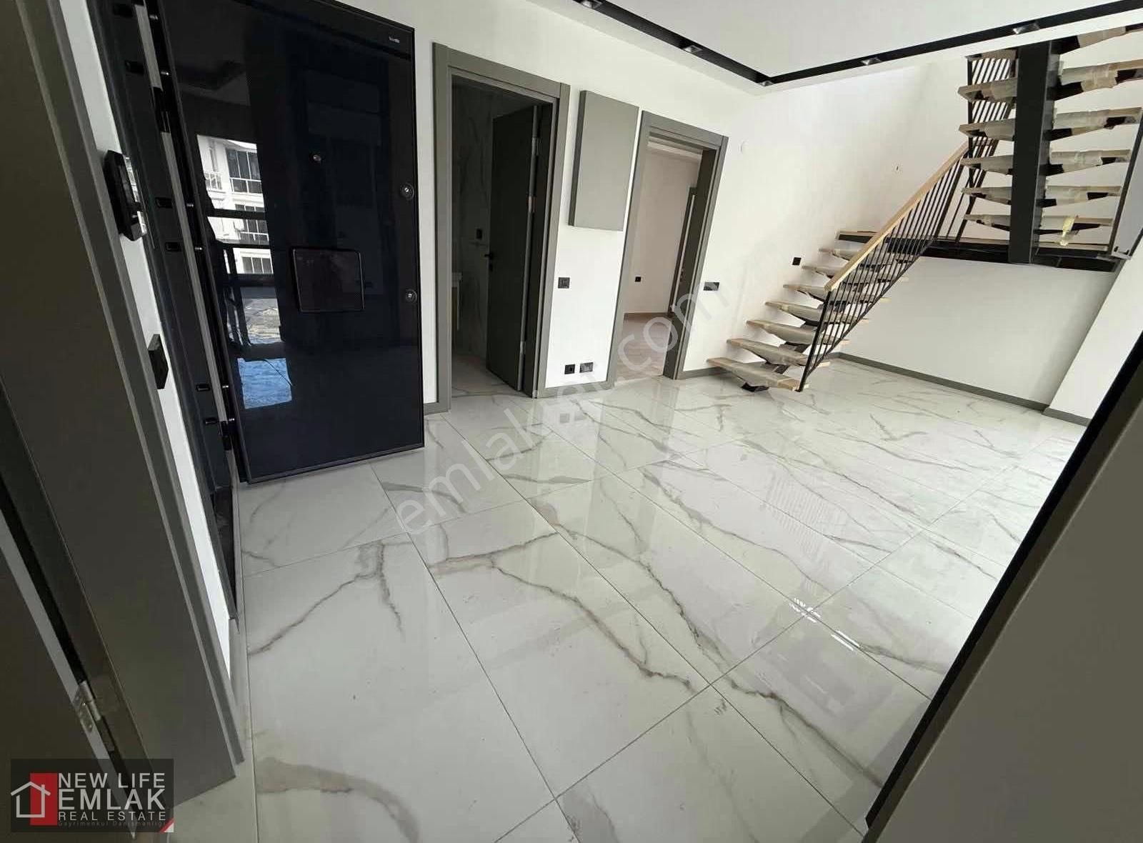 Kuşadası Ege Mahallesinde Deniz Manzaralı Satılık Daire - Görsel 31