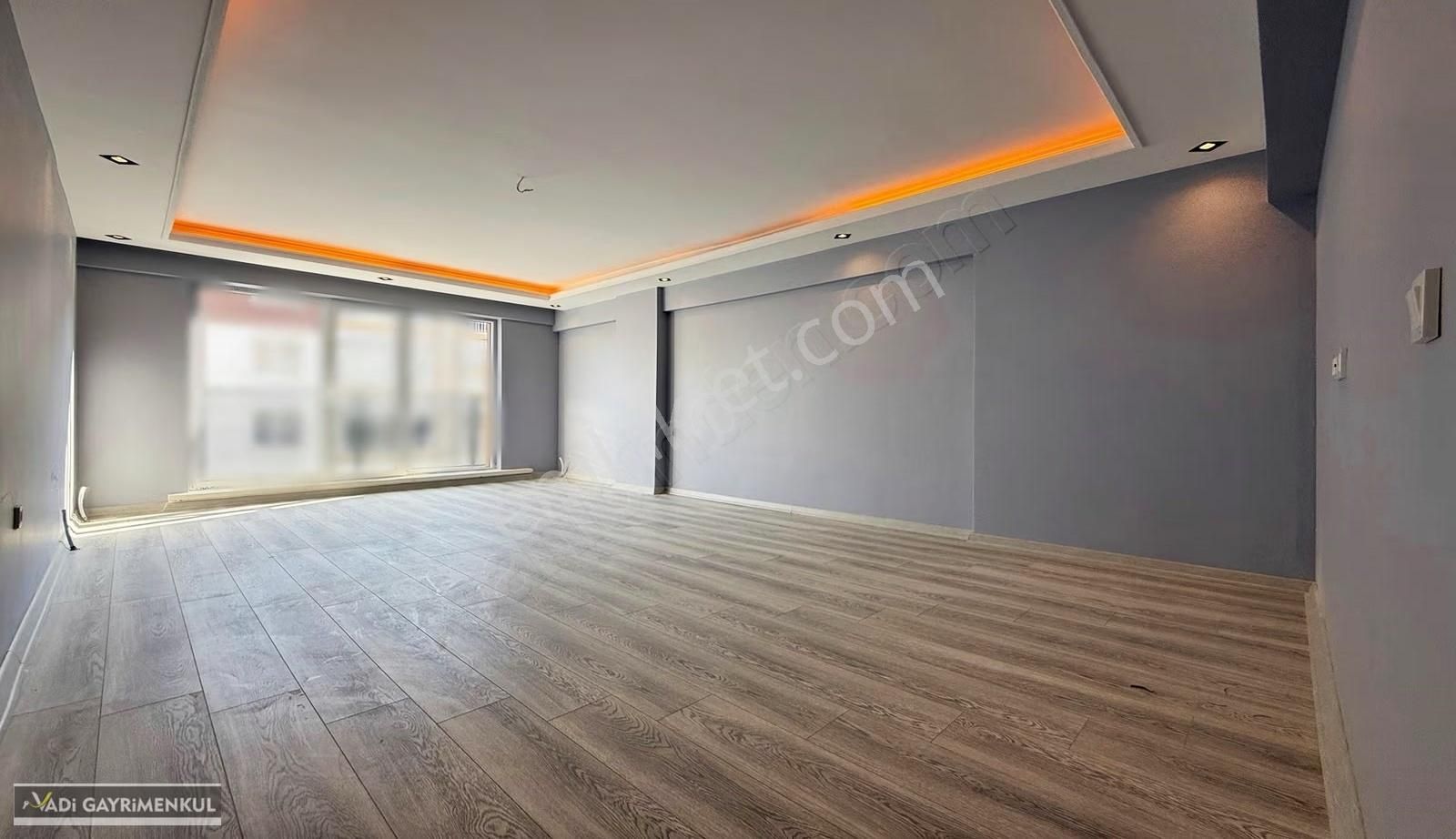 Vadi'den Karakayada Ara Kat Sıfır Katta Tek Daire Geniş 4+1 ! - Görsel 29